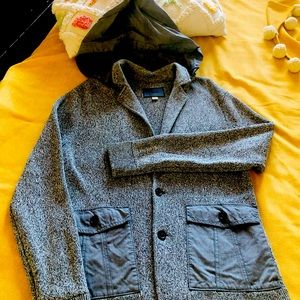 Jacket/sweater brand new!